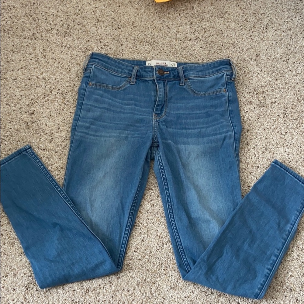 Hollister Skinny Jeans (sz 7S)